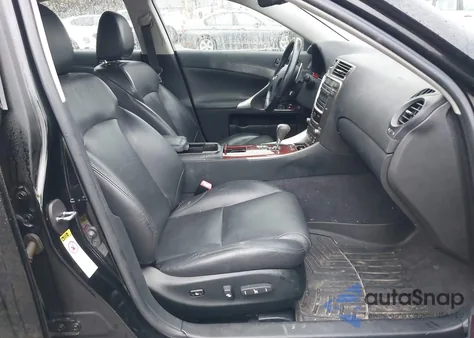 2007 Lexus Is 250 from USA, damaged, VIN JTHCK262X72017851